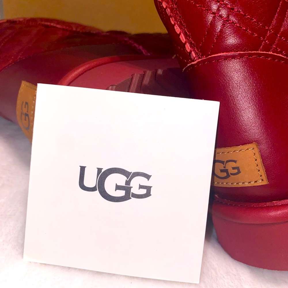 NWT brand new Quilted UGGs